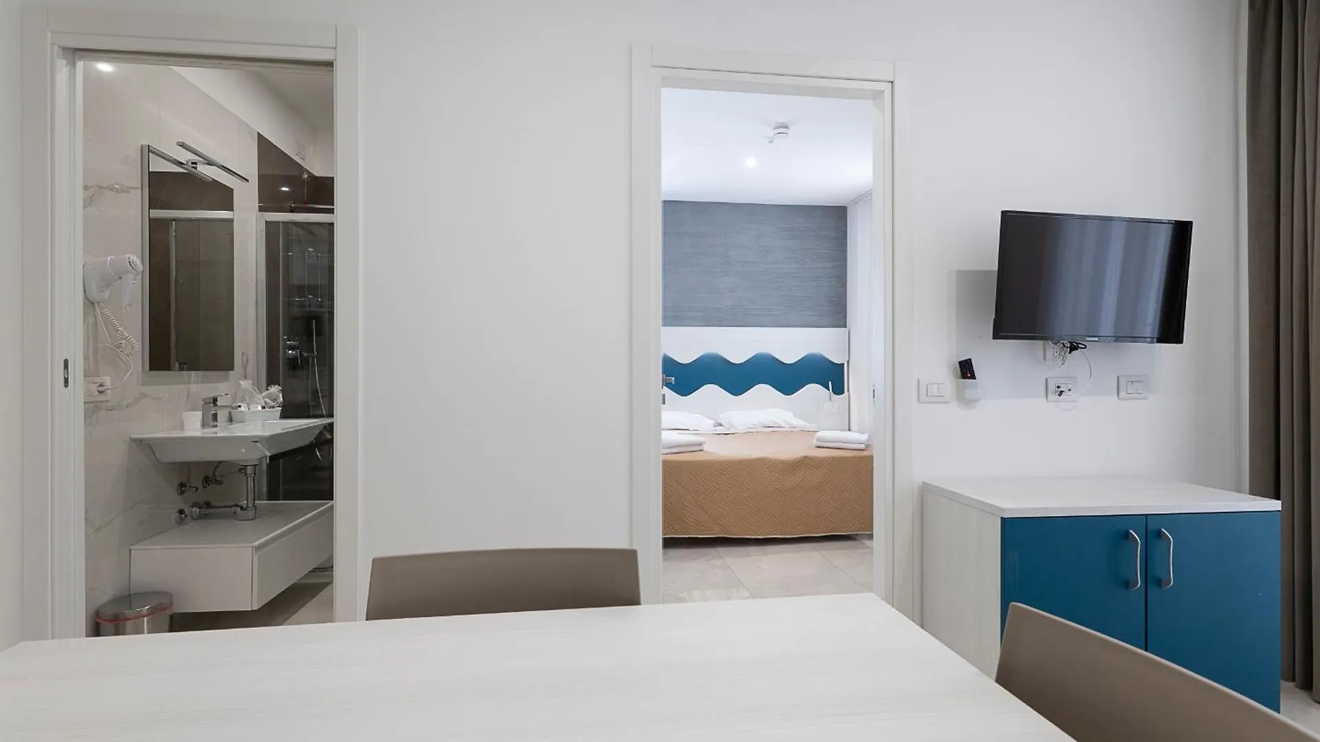 Residence Flow-R Riccione 0*,  Italië